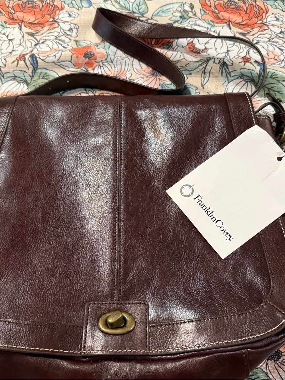 Franklin Covey Women's Leather Shoulder Bag in Deep Brownish Burgundy NWT